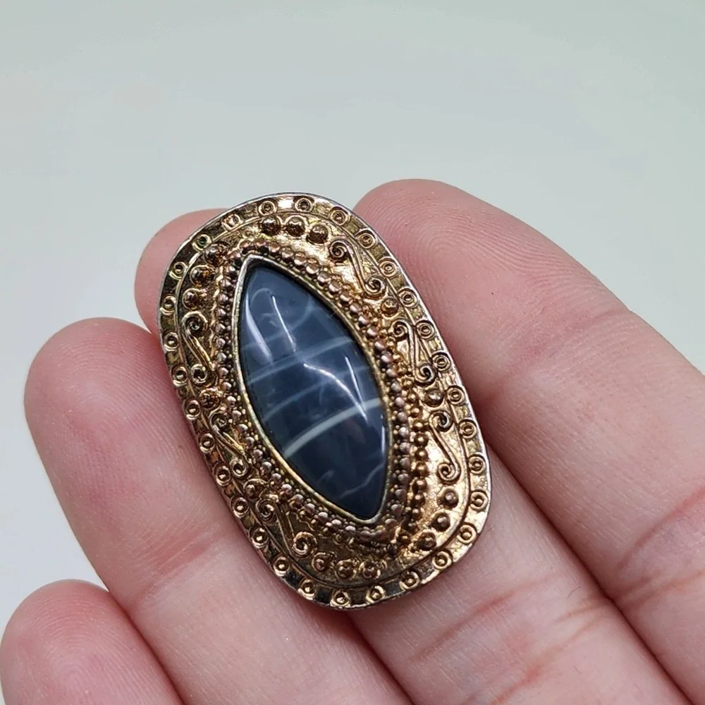 Vintage Large Blue Banded Agate Cabochon Statement Ring Ornate Gold Tone Boho